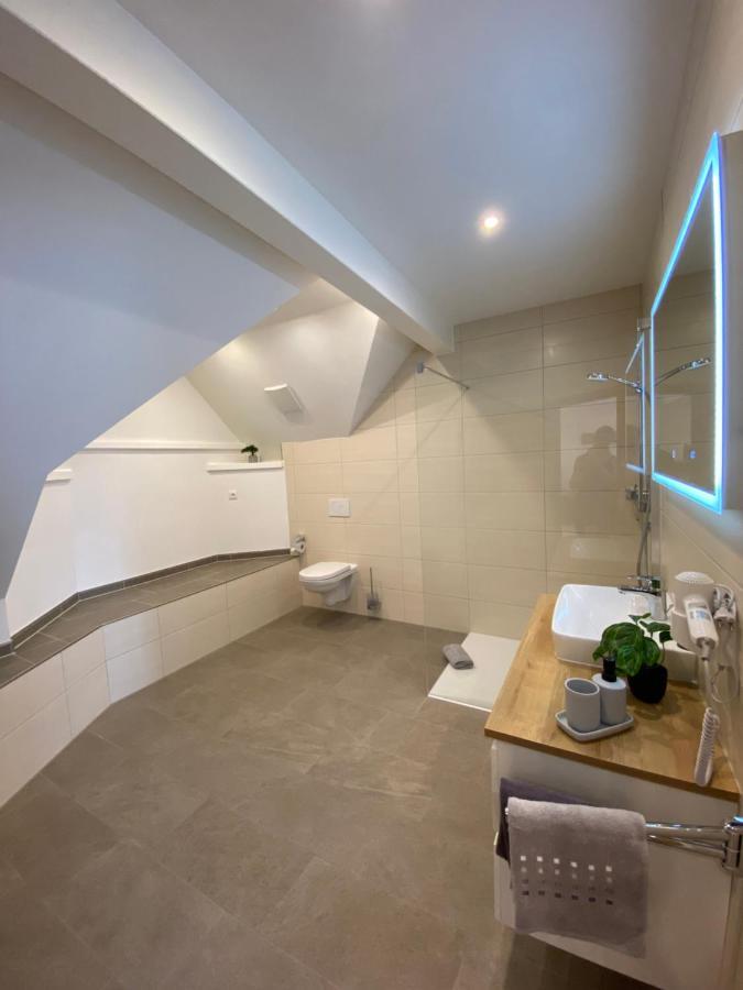 Ferienhaus Freimuth เมเซอนิค ภายนอก รูปภาพ